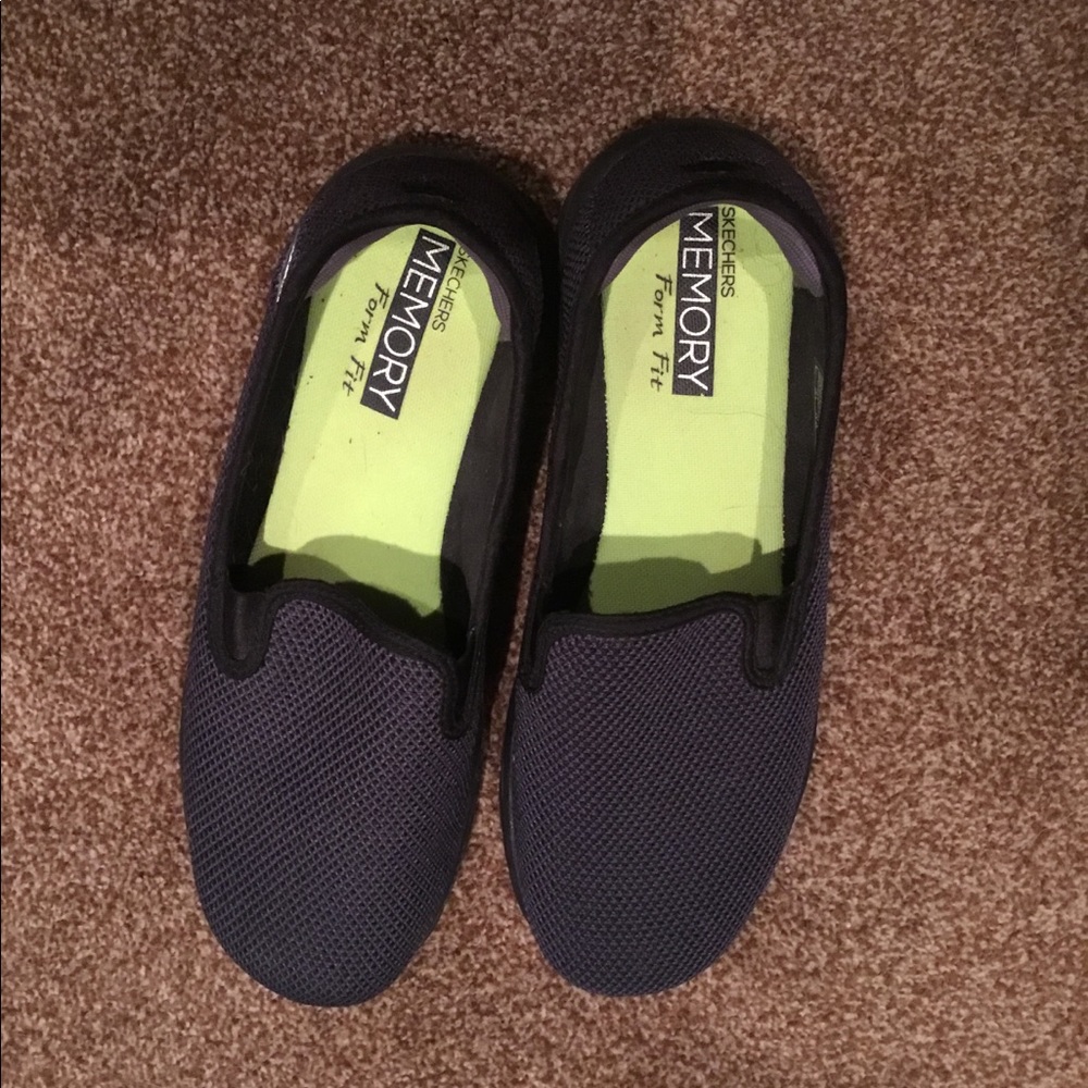 Skechers Memory Foam - image 1